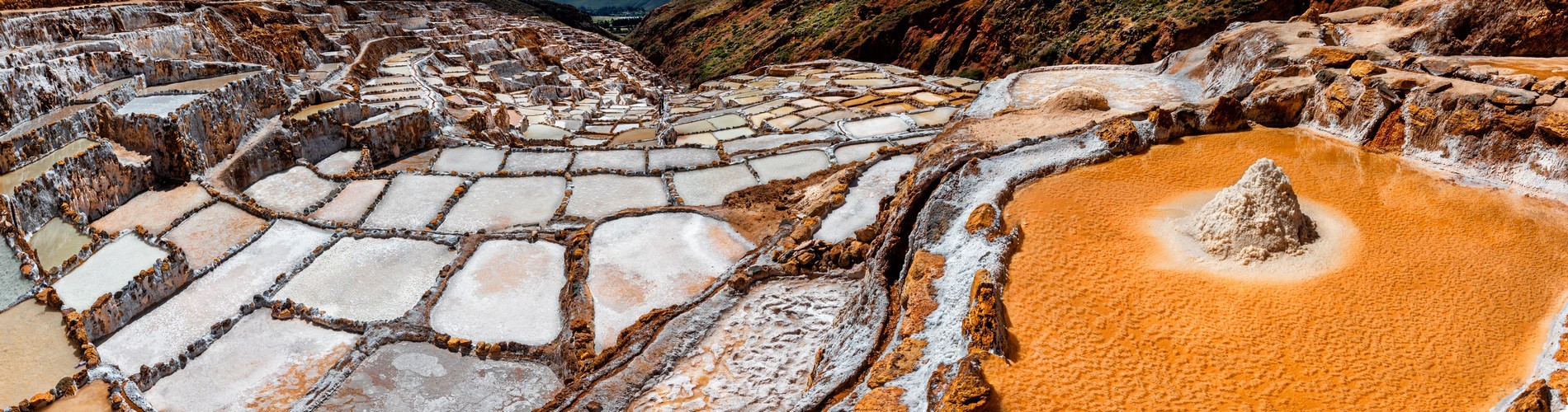 A COMPLETE GUIDE FOR VISITING MARAS AND MORAY IN PERU