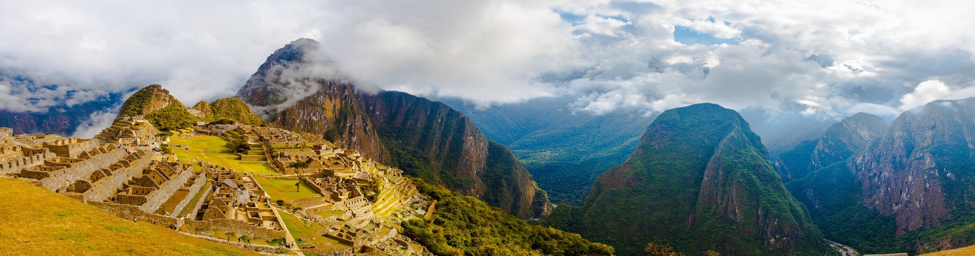 RAINFORESTS AND RUINS-AN EXPLORATION OF PERU'S IMPRESSIVE BIODIVERSITY