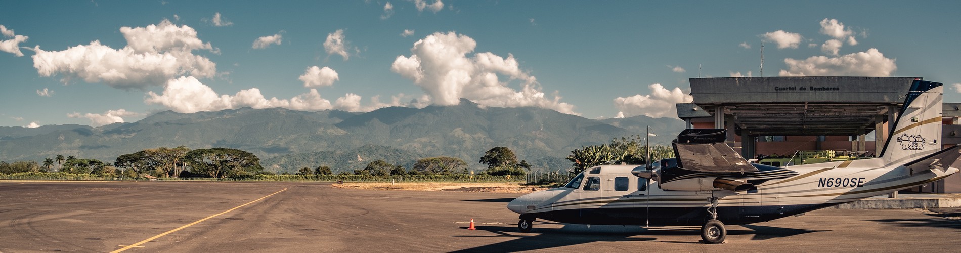 THE BEST WAY TO GET AROUND COLOMBIA