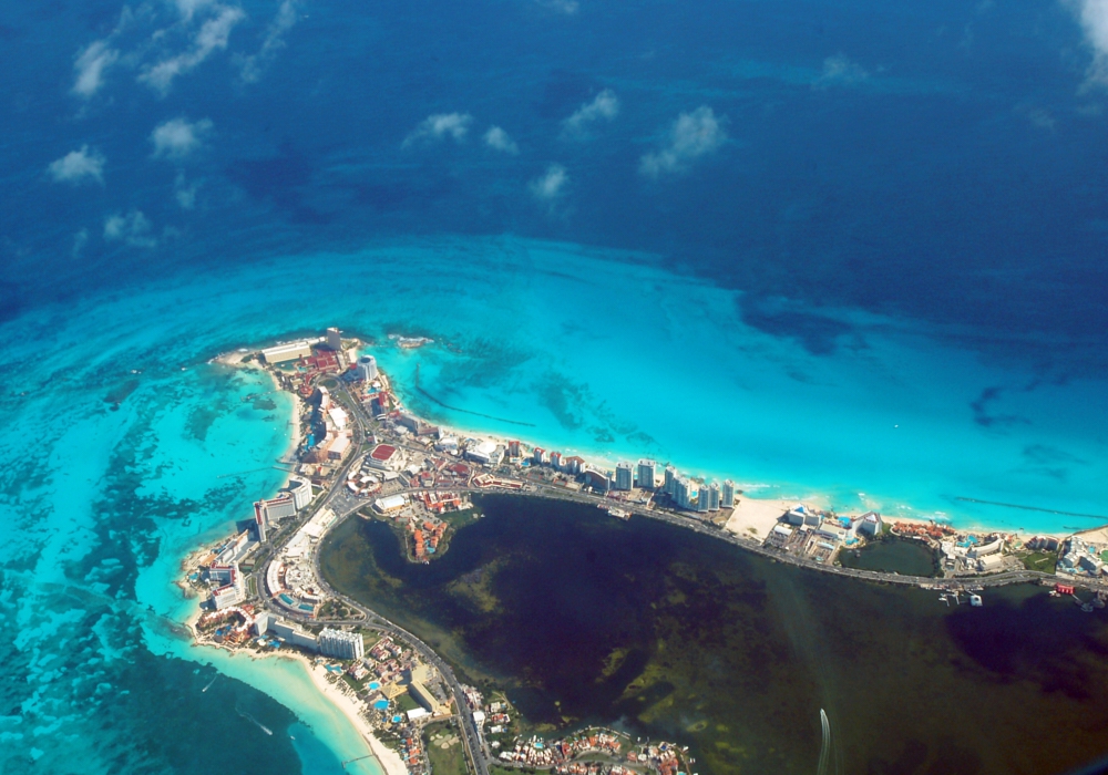 Day 01 - Arrival to Cancun International Airport