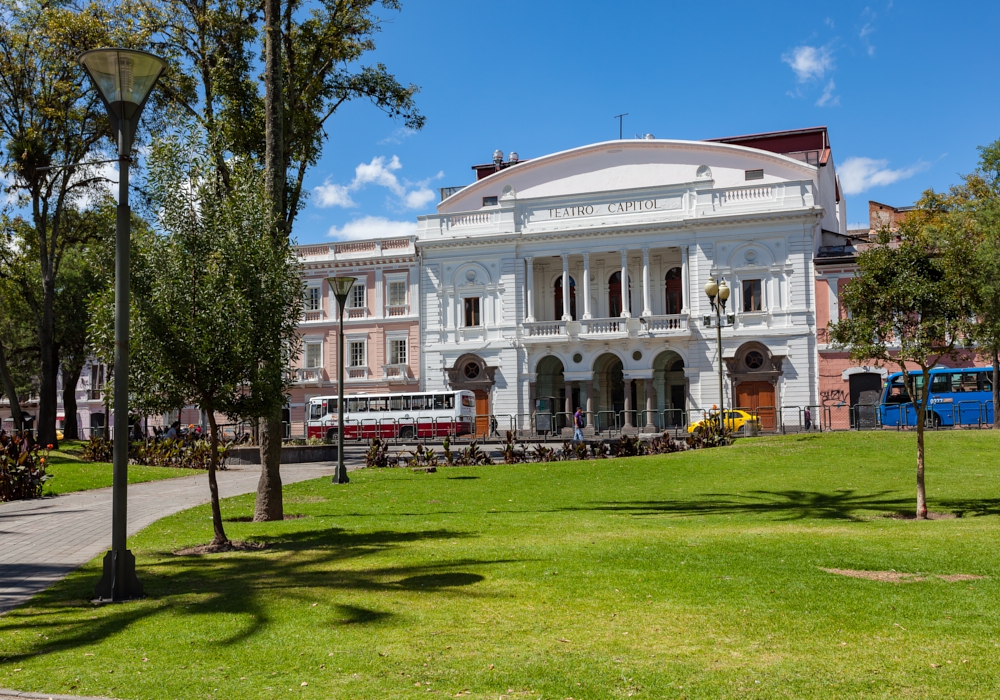 DAY 01- Arrival to Quito.