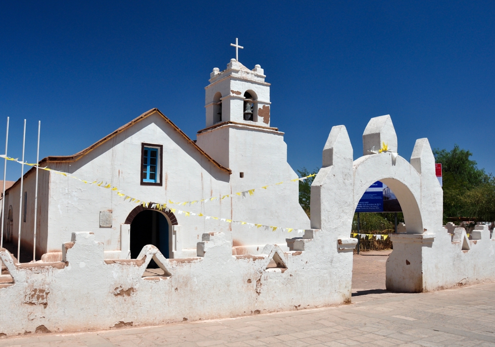 Day 01- Santiago – Calama – San Pedro de Atacama