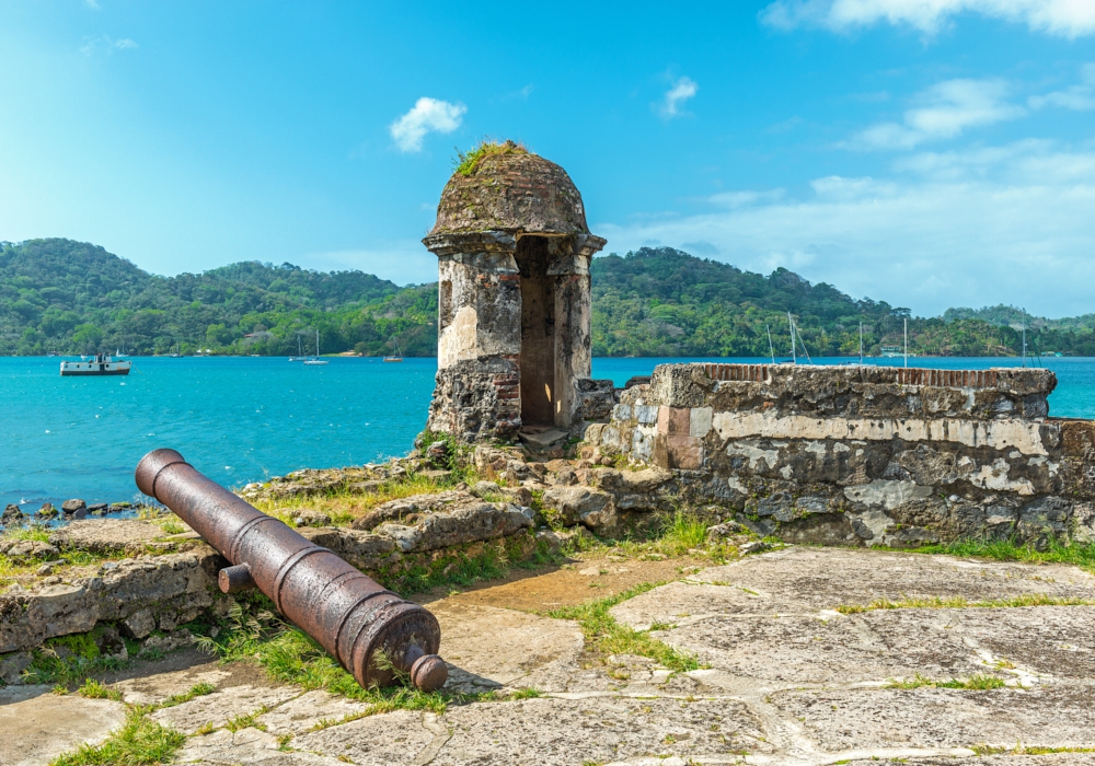 Day 02 - Panama City Tour and Miraflores Locks