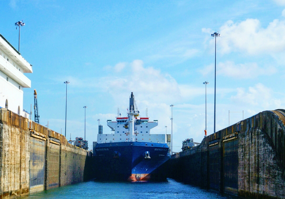 Day 02 - Panama City Tour and Miraflores Locks