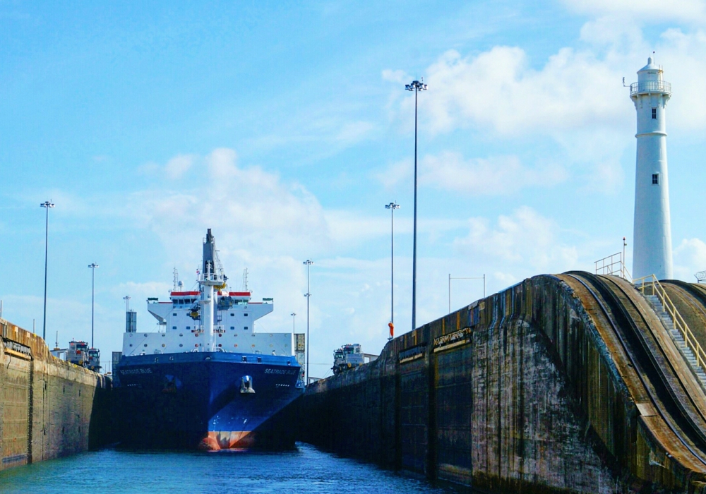 Day 02 - Panama City Tour and Miraflores Locks