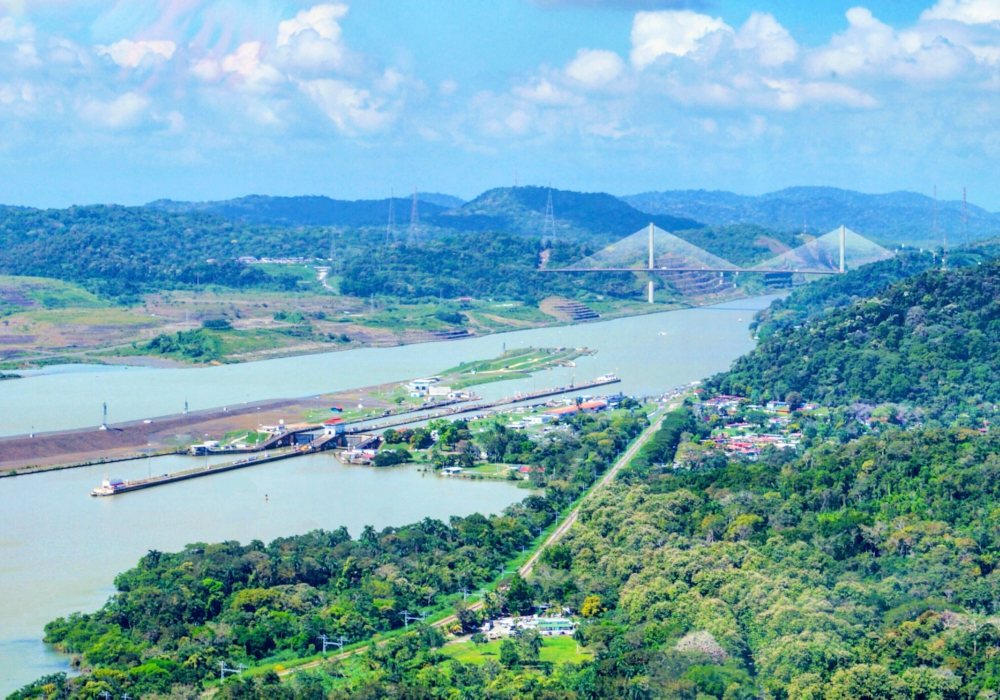 Day 02 - Panama City Tour - Miraflores locks - Fortaleza Sunset Tour