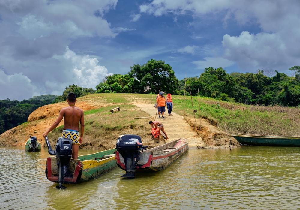 DAY 02 -  Railway visit and the Embera Quera Community