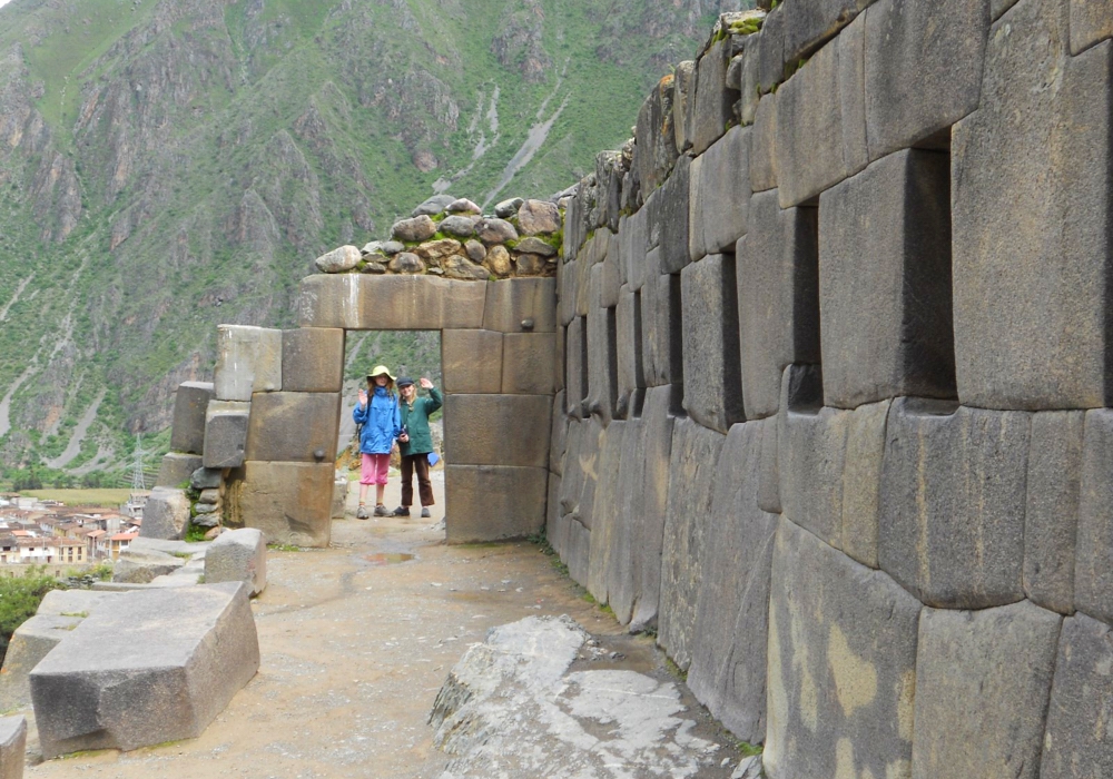 Day 03 - Full Day Sacred Valley   Visit Pisac, Potato Park & Ollantaytambo