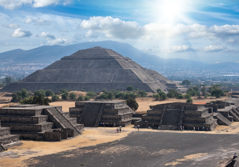 Day 03 - Teotihuacan and Shrine of Guadalupe