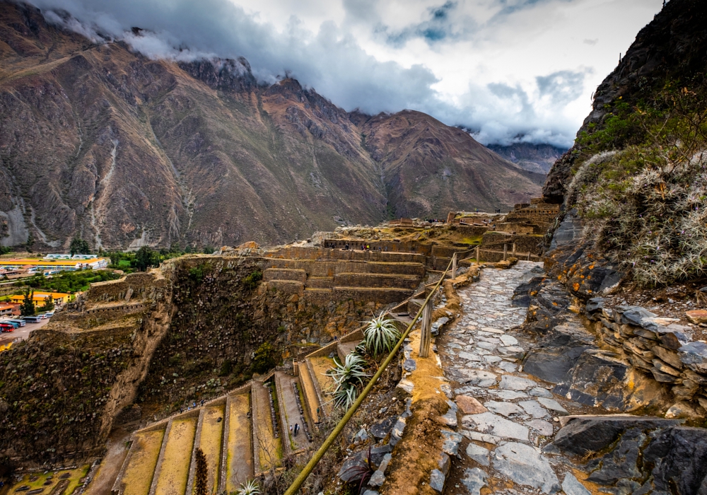 Day 04 - Full Day Sacred Valley   Visit Pisac, Potato Park & Ollantaytambo