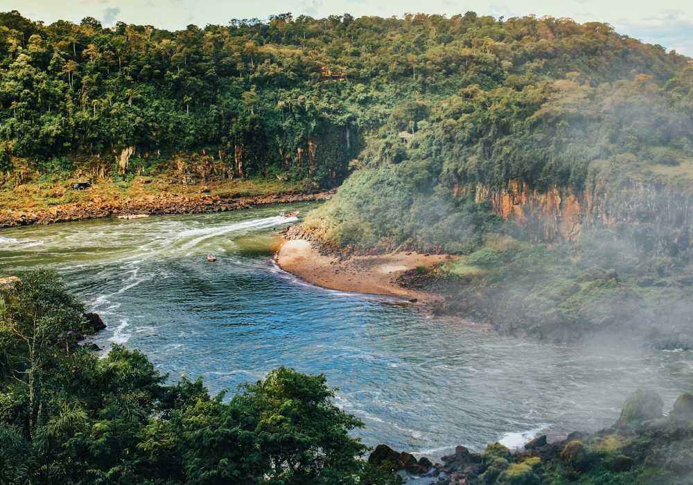 DAY 04 -  IGUAZU FALLS