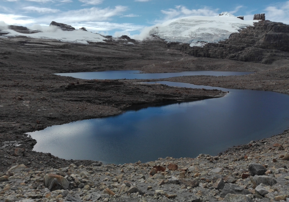 DAY 04 - Laguna Grande de la Sierra