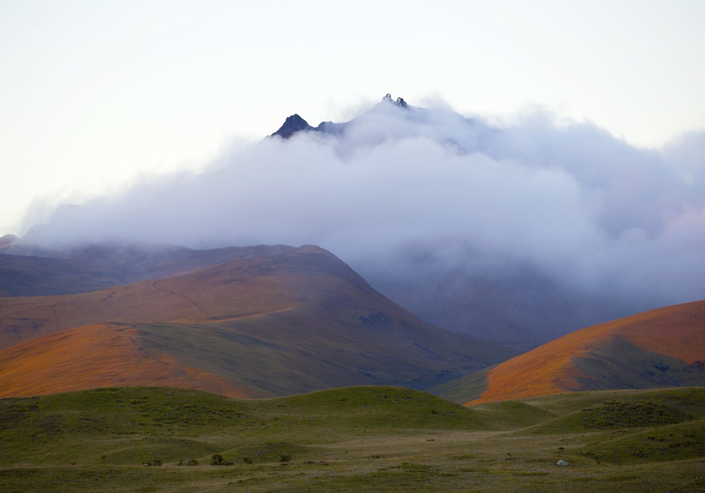 Day 04 - Sincholagua – Quito