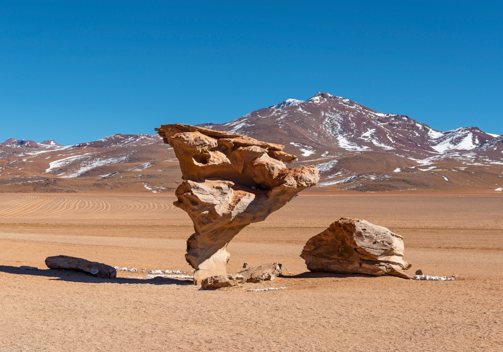 DAY 04 - UYUNI – AVAROA NATIONAL RESERVE