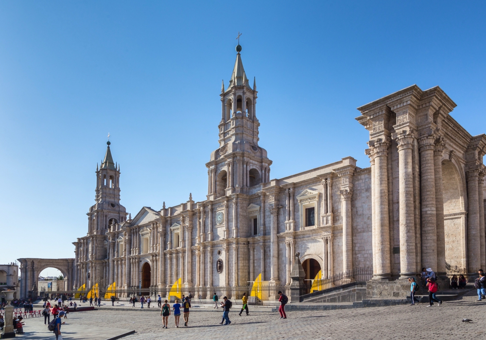 Day 05 - Arequipa City Tour / Gastronomic Experience