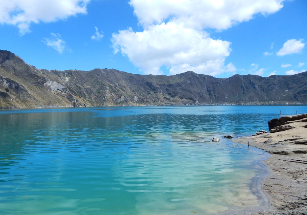 Day 05 - Quilotoa crater lake volcano - Baños