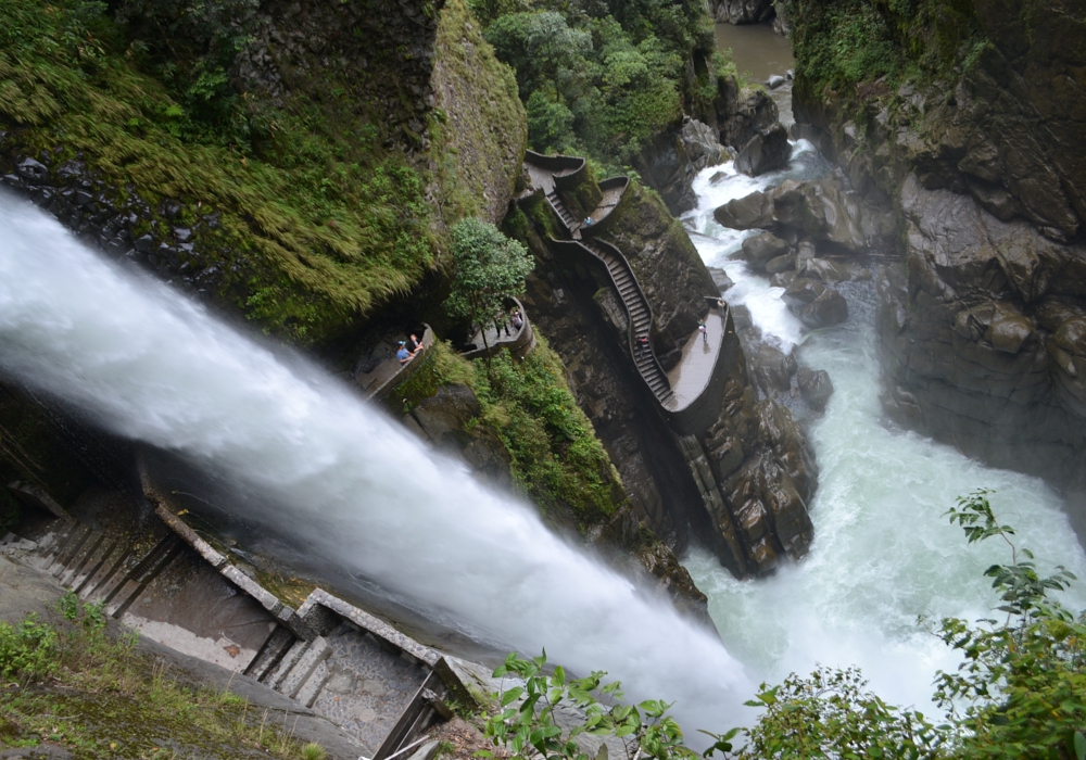 Day 05 -  Waterfall Way - Baños