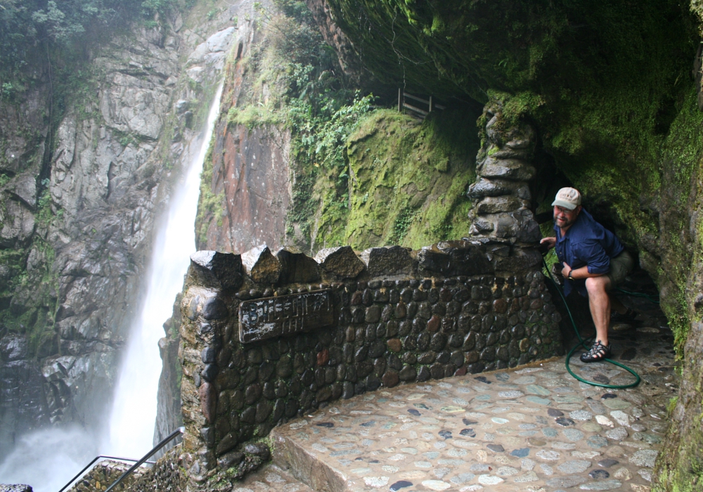 Day 05 -  Waterfall Way - Baños