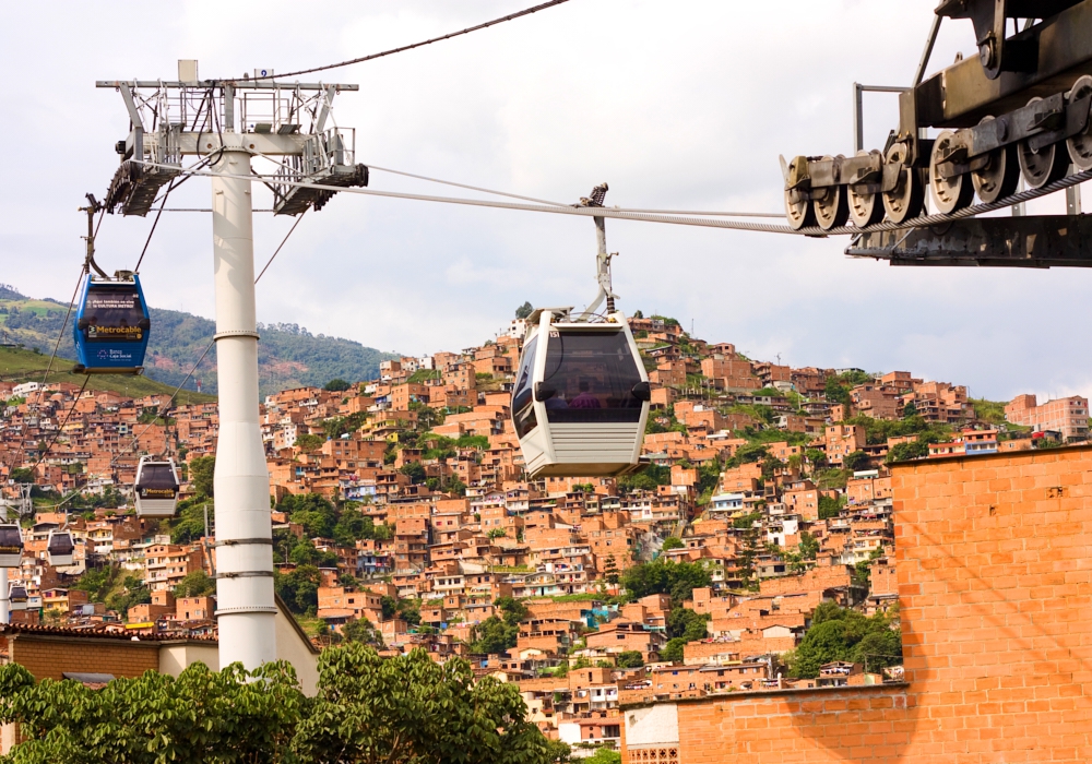 DAY 06 - Caño Piedra – La Macarena – Bogotá - Medellin