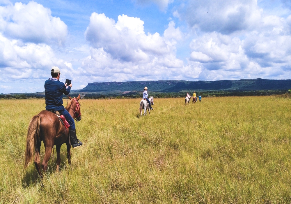 DAY 06 - Caño Piedra – La Macarena – Bogotá - Medellin