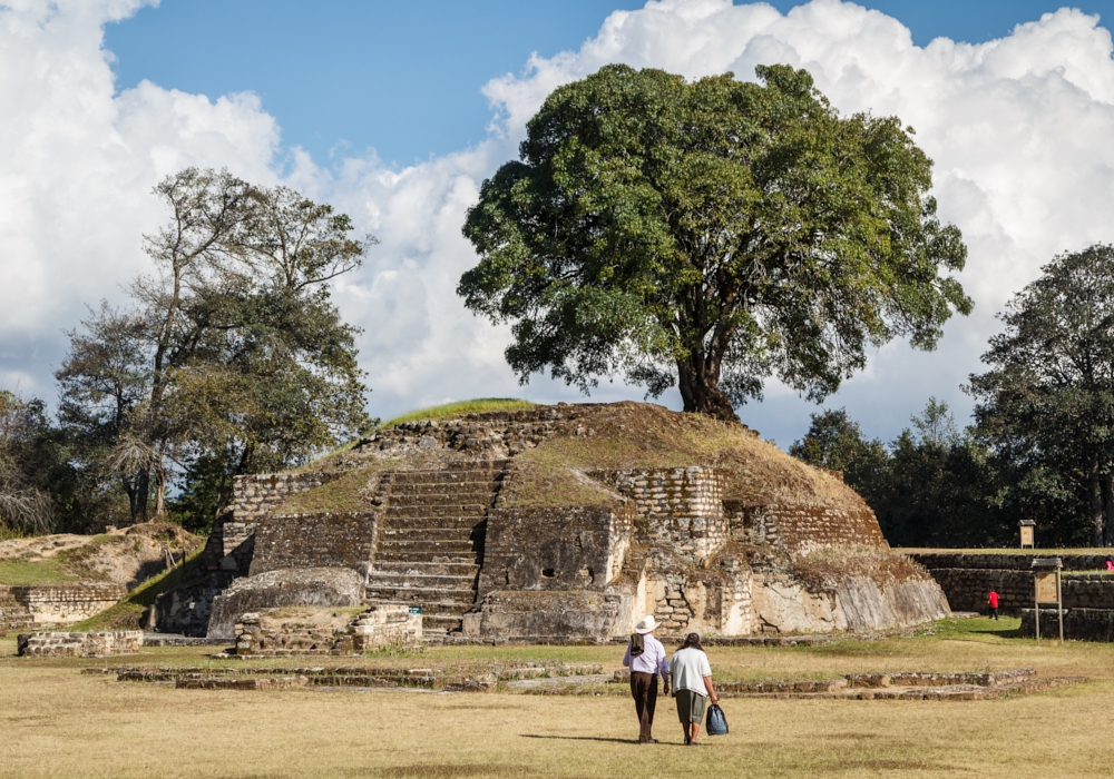 Day 06 - Lake Atitlan - Iximche - Flores