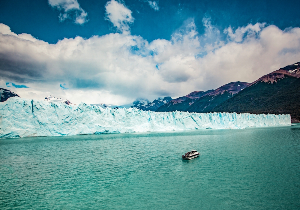 DAY 07 - El CALEFATE – PERITO MORENO GLACIER