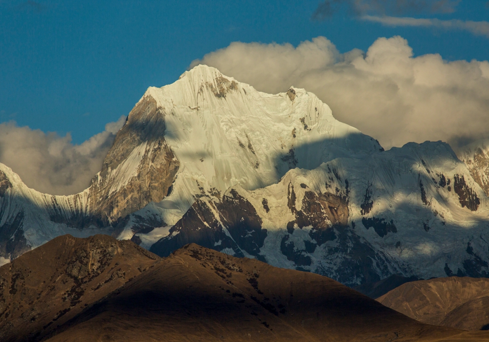 Day 07 - Moraine camp – High camp 5350 m