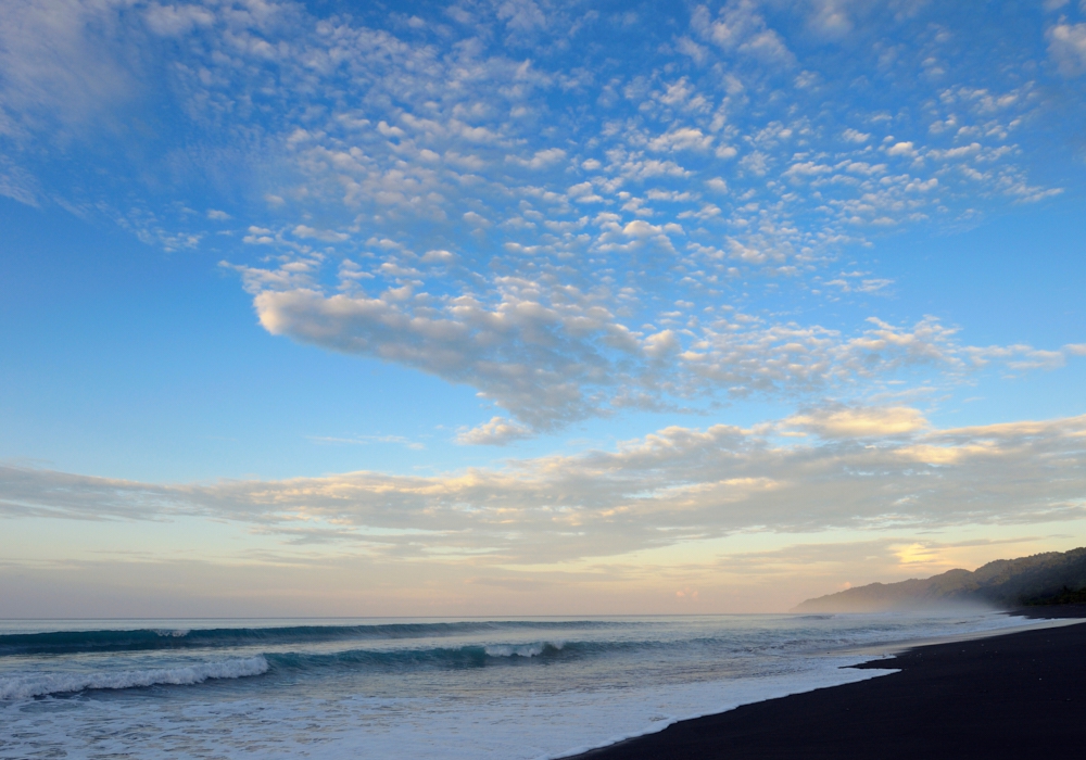 Day 08 - Carate Beach