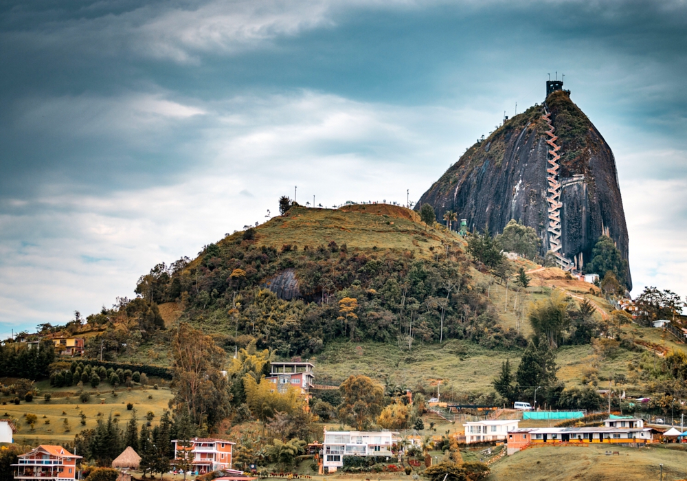 DAY 08 - Medellín –  Piedra El Peñol & Guatape – Medellin