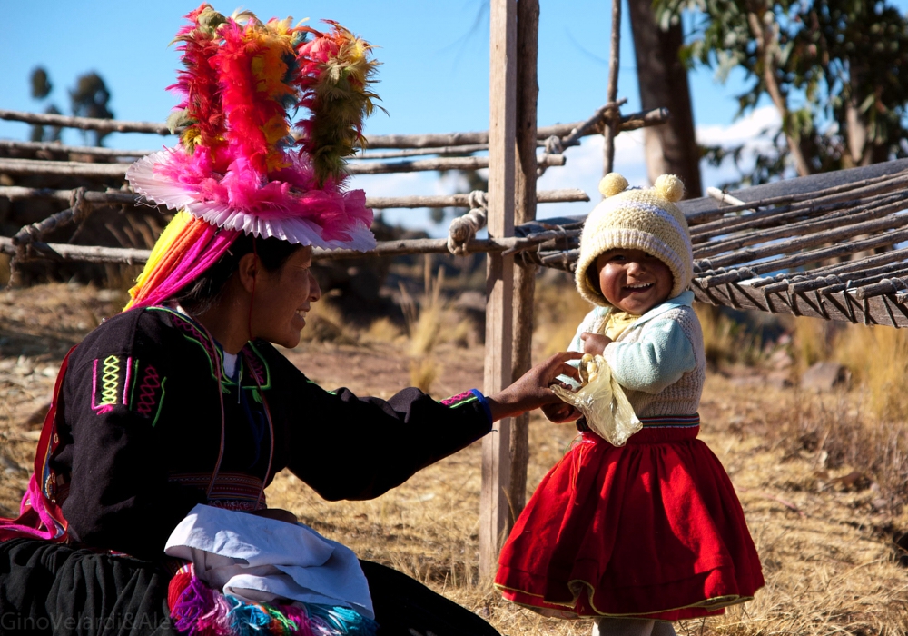 Day 08 - Uros &  Taquile Islands