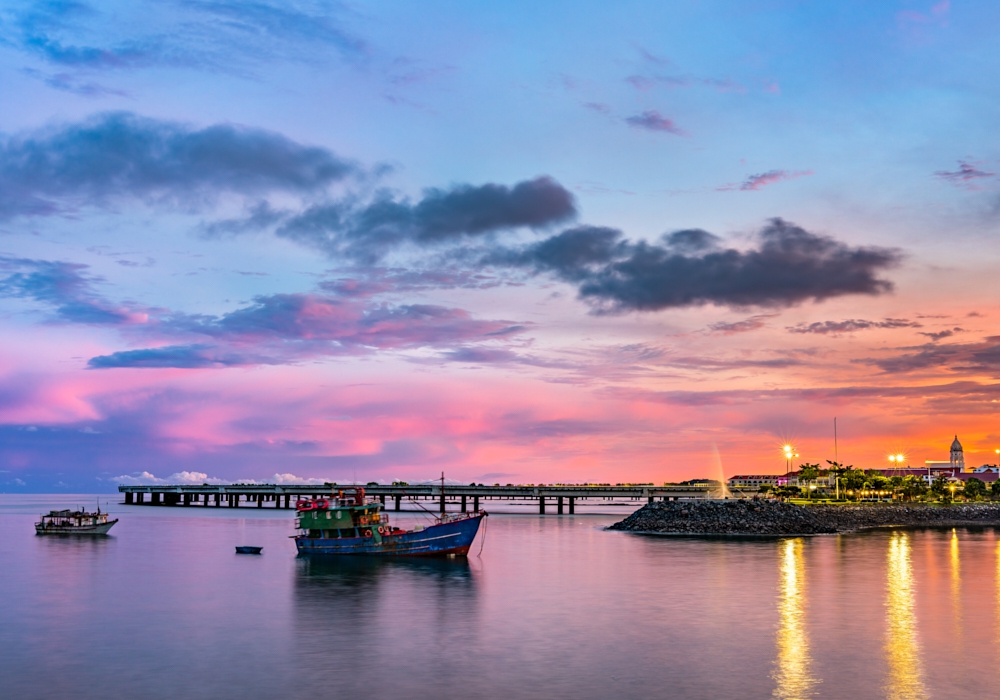 DAY 09 - Boca Chica - Panama City