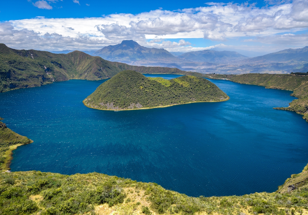 Day 10 - Cuicocha Crater Lake & Papallacta Hot Springs