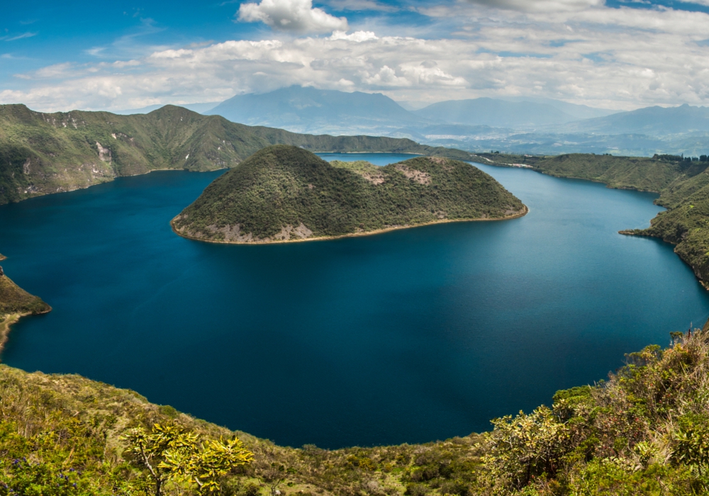 Day 10 - Cuicocha Crater Lake & Papallacta Hot Springs