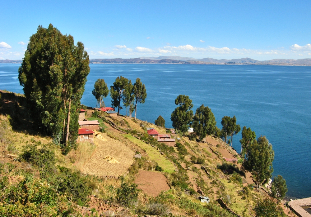 Day 10 - Full day Uros & Taquile Islands