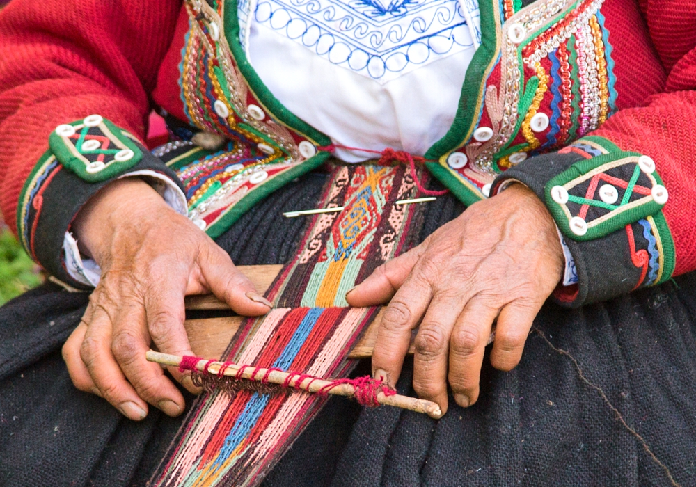 Day 10 - Sacred Valley – Aguas Calientes   Visit Huilloc and Ollantaytambo