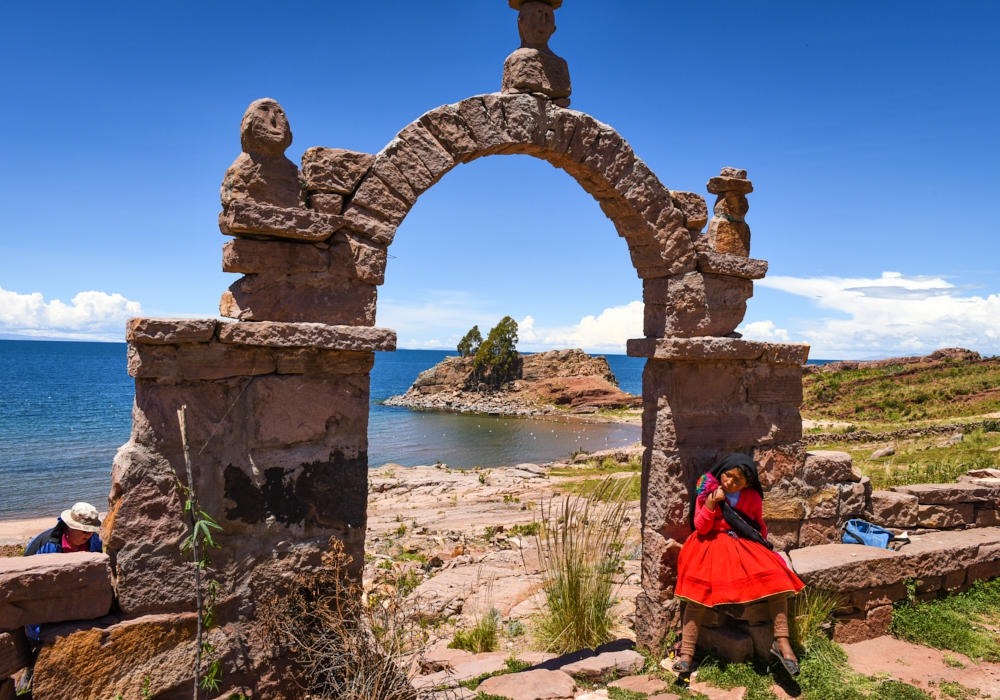 Day 12 - Full day Uros and Taquile Islands