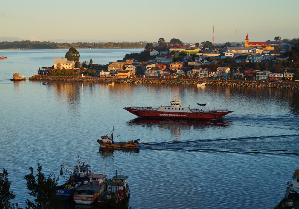 SATURDAY - 12 pm Midday – Puerto Montt - Chiloe