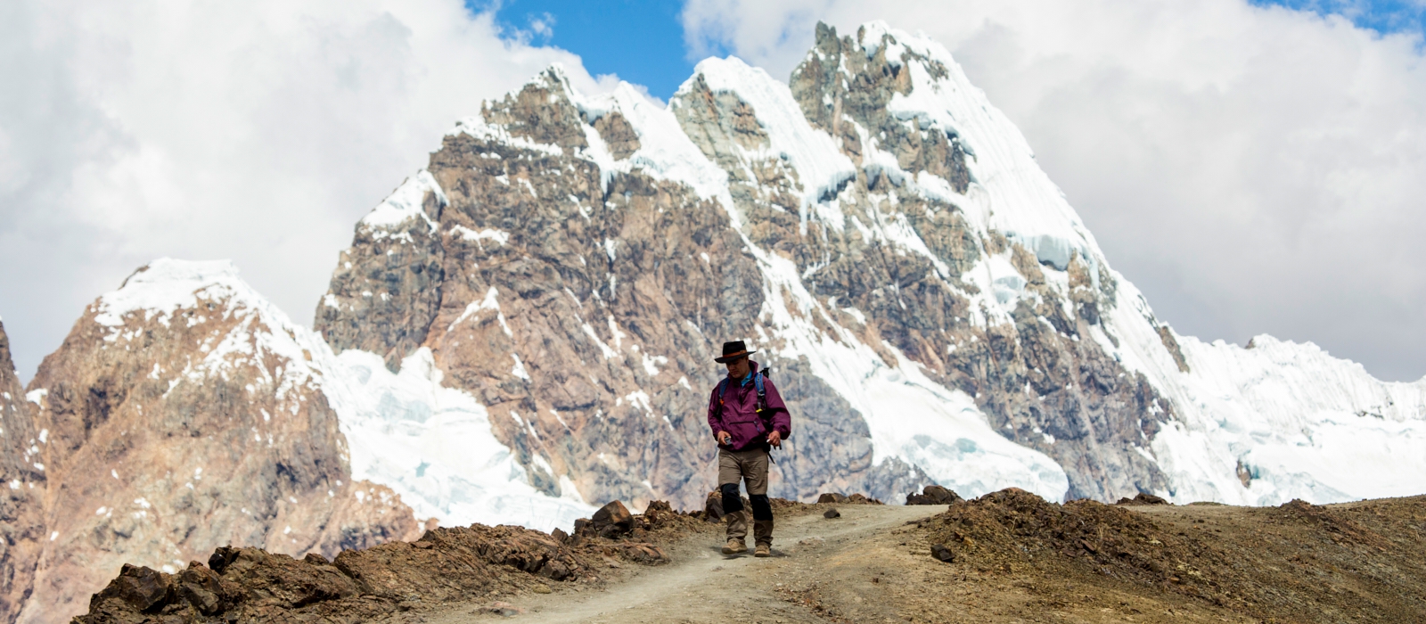 12 Day - Cord. Blanca Climbing Alpamayo Mountain 5947 M