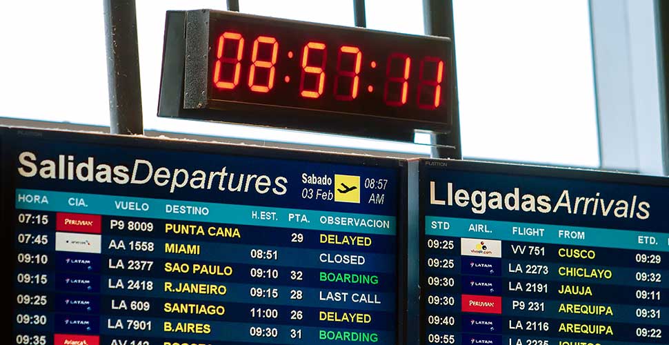 Departure board lima Airport